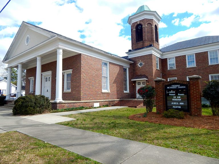 Churches Town of Fremont